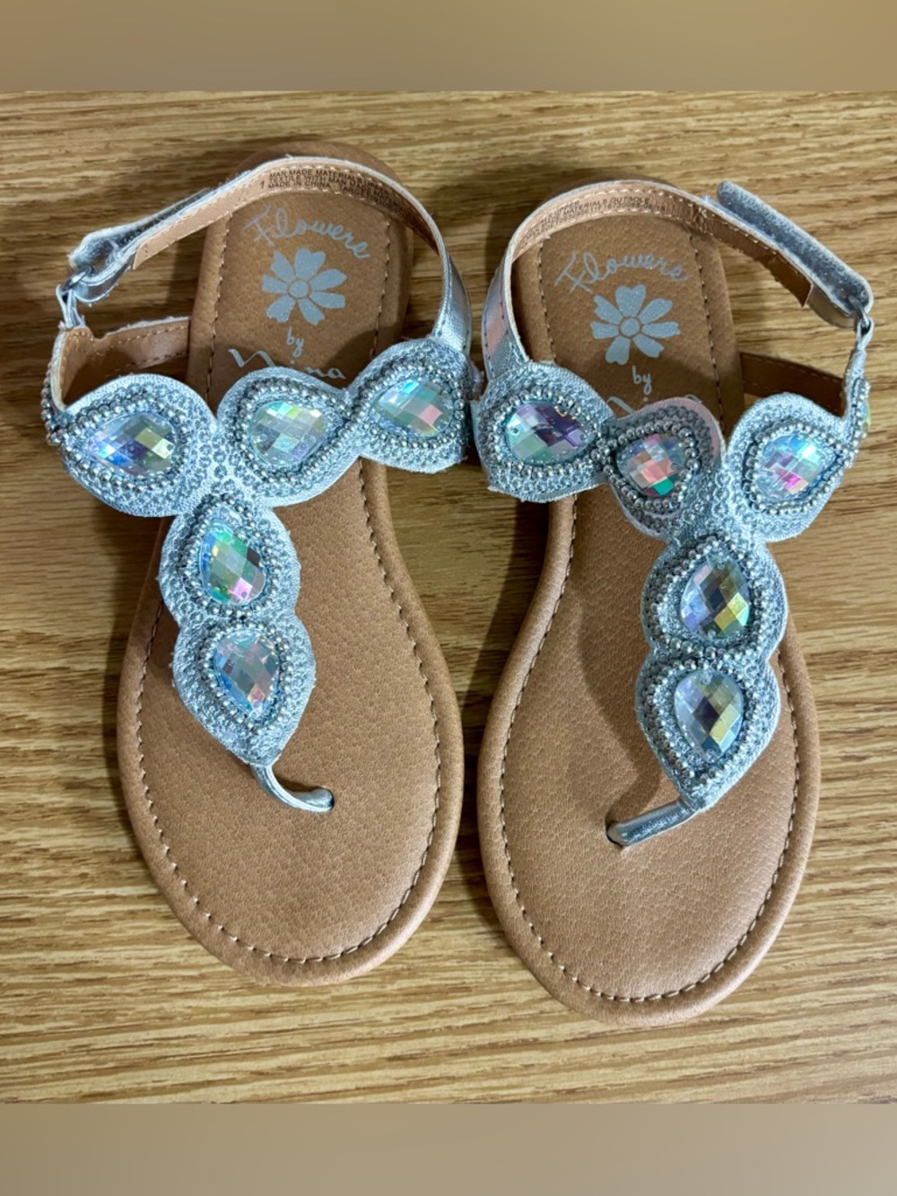 NIB Flowers by Nina Sandals